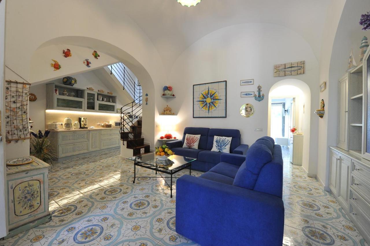 Casa Patty...Breath-Taking View! Apartment Позитано Екстериор снимка