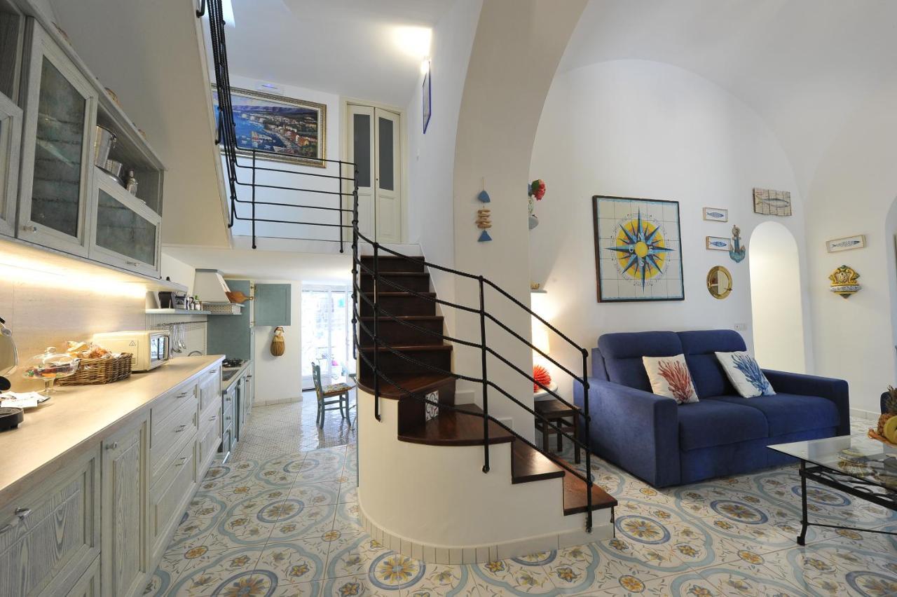 Casa Patty...Breath-Taking View! Apartment Позитано Екстериор снимка