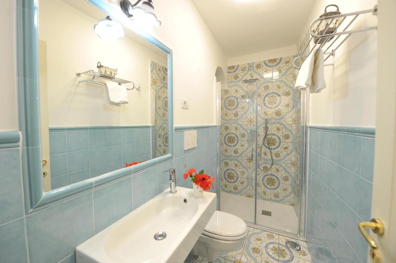 Casa Patty...Breath-Taking View! Apartment Позитано Екстериор снимка